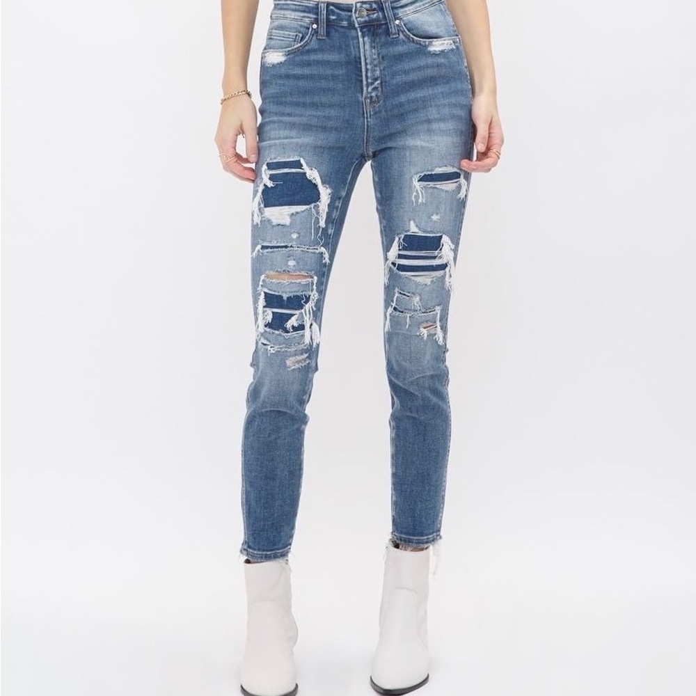 Skinny jeans.
